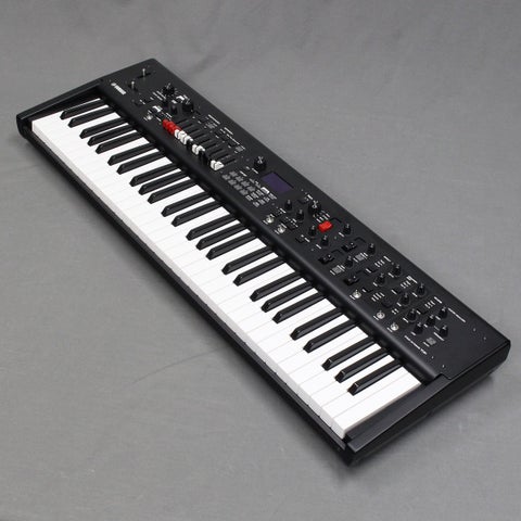 アプリオリ【玄関直接渡し限定：送料不要】Yamaha キーボード 61鍵 YAMAHA CK61 61鍵盤 ステージキーボード ヤマハ 【 パサージオ西新井店