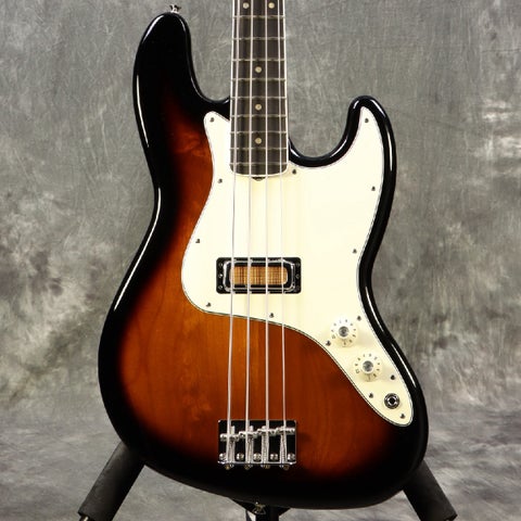 《WEBSHOPクリアランスセール》Fender / Gold Foil Jazz Bass Ebony Fingerboard 2-Color Sunburst フェンダー【4.25kg】[S/N MX22265605]