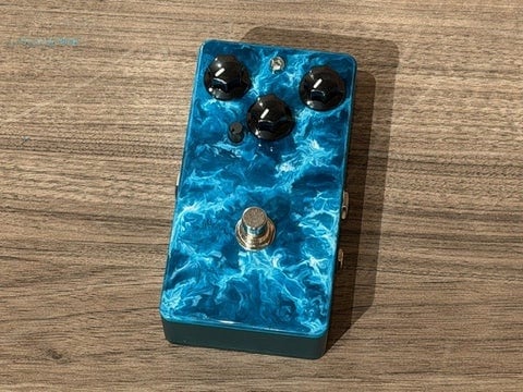 Leqtique Maestosoオーバードライブ・エフェクター Amazon.com: [Amazing Japanese Hand Made] Leqtique Maestoso