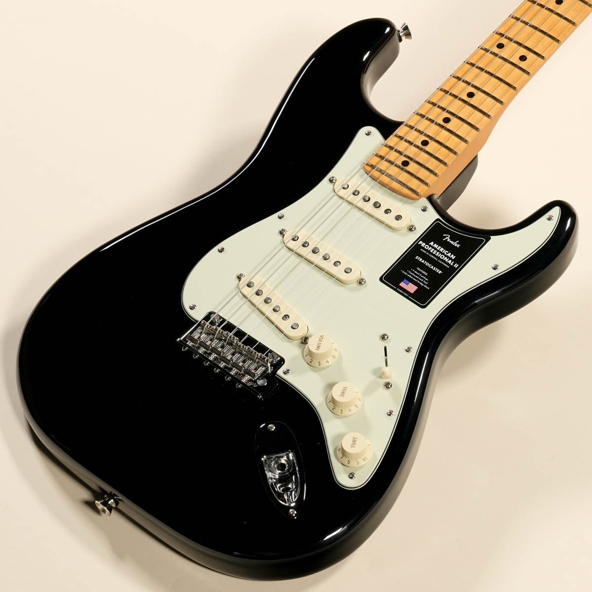Fender / American Professional II Stratocaster Maple Fingerboard