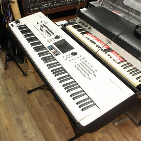 【中古】 YAMAHA / MONTAGE 8 WH 【キーボードマート新宿】【新宿店】