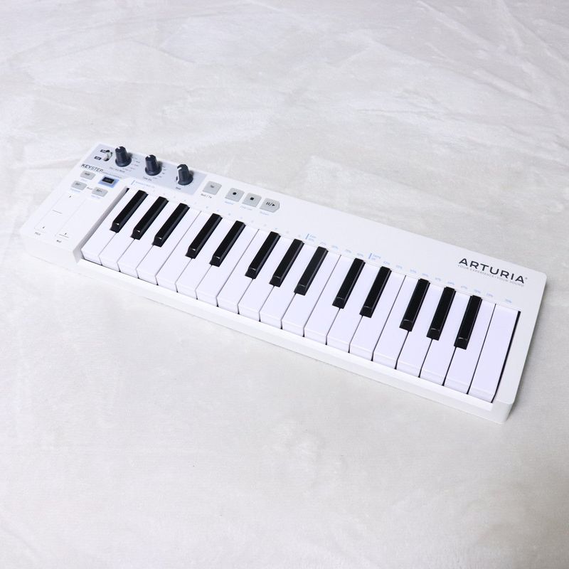 11 (MIDI関連機器 × ARTURIA)の検索結果 | ギター、アコギ、管楽器など