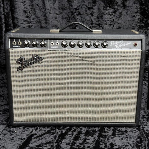 セール品》Fender / '65 Deluxe Reverb フェンダー ギターコンボアンプ セール品》Fender / '65 Deluxe Reverb フェンダー ギターコンボアンプ