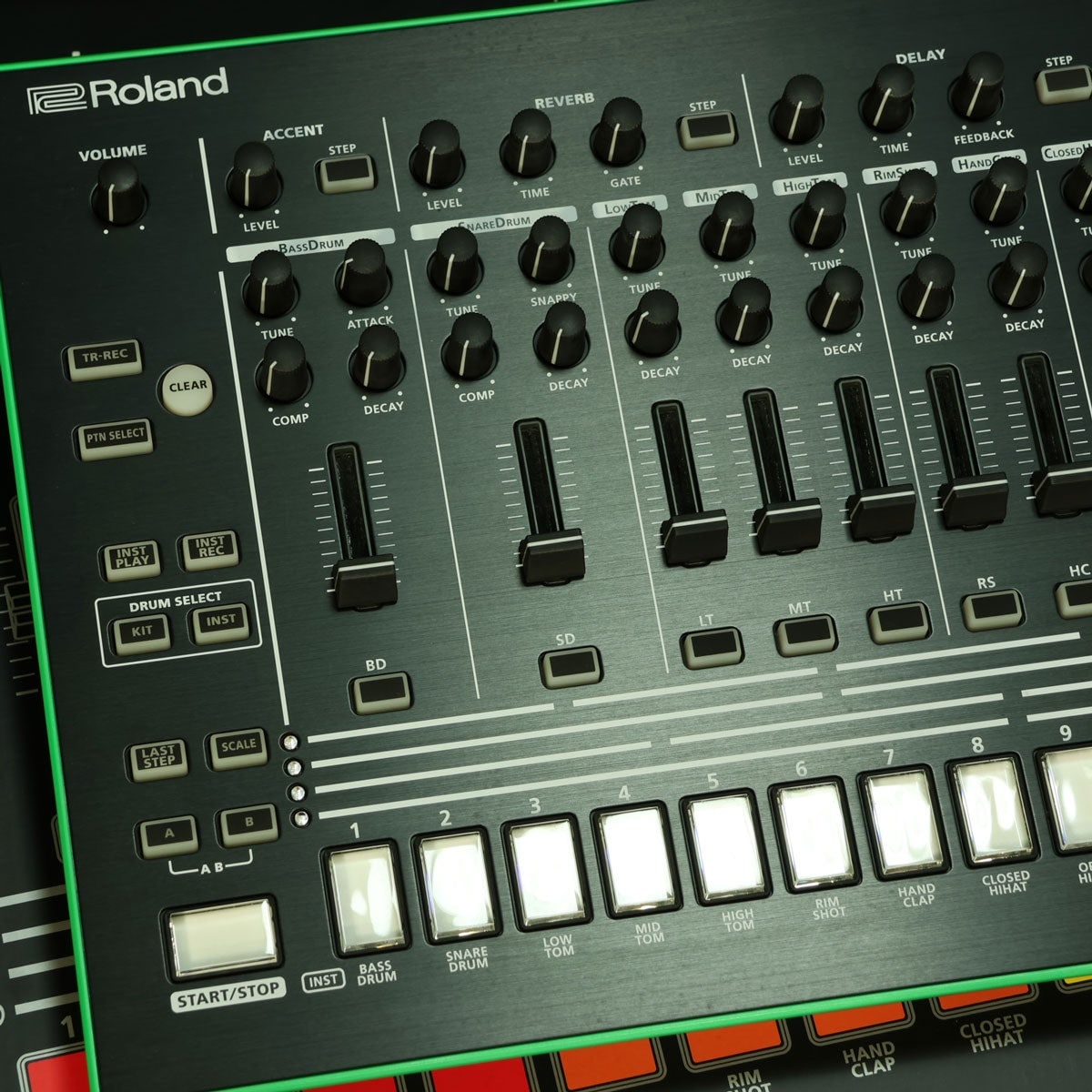 中古】ROLAND / TR-8 Rhythm Performer 【福岡店】 | リズムマシン
