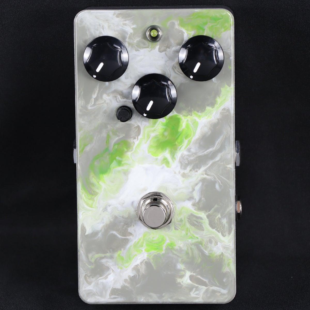 実物画像】 Leqtique EVR / Roger EVR Designed in EU/Iceland,Made in