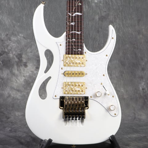 Ibanez / Steve Vai Signature model PIA3761-SLW(Stallion White) アイバニーズ【3.65kg/2026年製】[S/N F2613093]