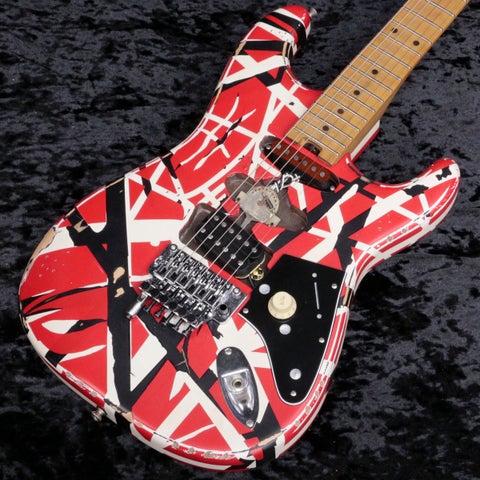 EVH / Striped Series Frankie Red/White/Black Relic【新宿店】