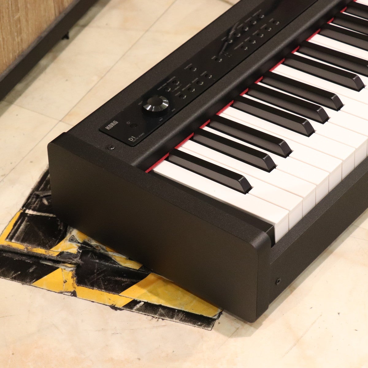 中古】KORG / D1 【梅田店】 | スタイリッシュピアノ | イシバシ楽器