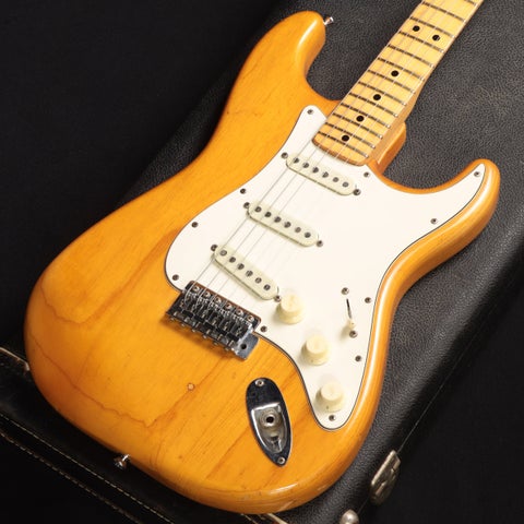 Fender (ストラトキャスタータイプ × ナチュラル 他2条件)の検索結果