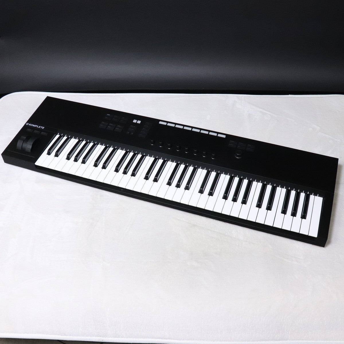 KOMPLETE KONTROL S61 MK2 61鍵 MIDIキーボード 中古】Native Instruments / KOMPLETE KONTROL S61 MK2 【梅田店