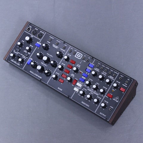 中古】 BEHRINGER / MODEL D 【御茶ノ水本店】 | アナログ