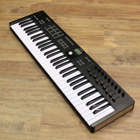 【中古】 ARTURIA / KeyLab Essential 61 MK3 【キーボードマート新宿】【新宿店】