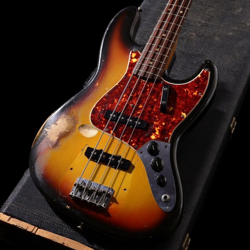 【Vintage】Fender / 1965 Jazz Bass 3-Color Sunburst 【御茶ノ水本店】