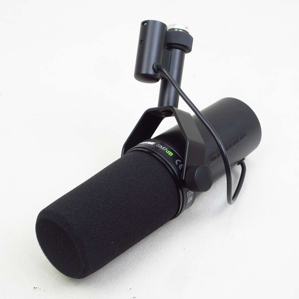 SM7dB 付属品なし 中古品 SHURE (シュア) ダイナミックマイク Sm7db｜トレファクONLINE 配信機器・PA機器・レコーディング機器
