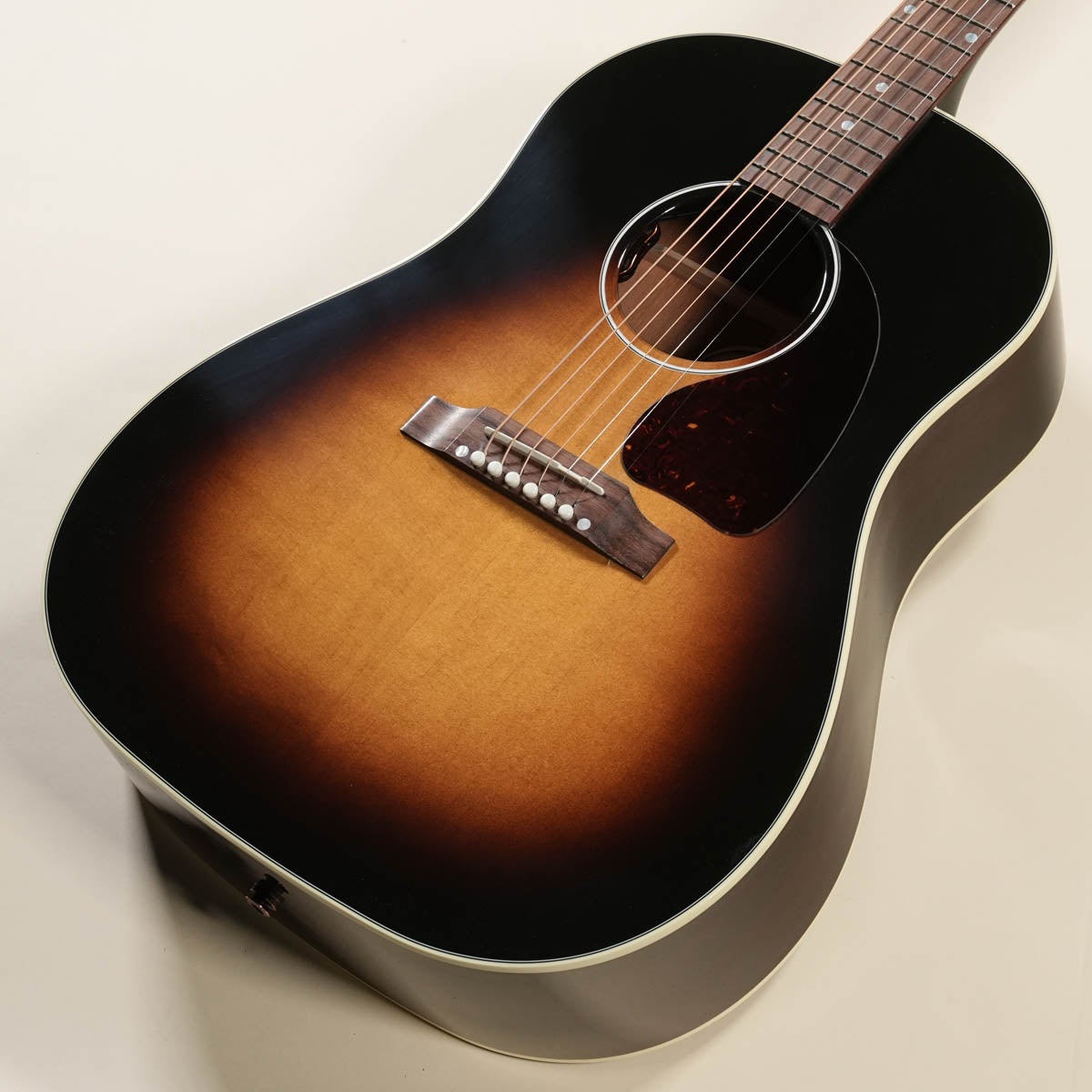 Gibson / J-45 Standard Vintage Sunburst 【渋谷店】《長期店頭展示品