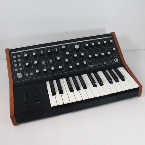 アナログシンセサイザー | イシバシ楽器