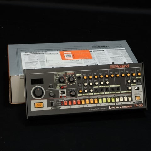 Roland ローランド / Boutique TR-08 Rhythm Composer ブティーク