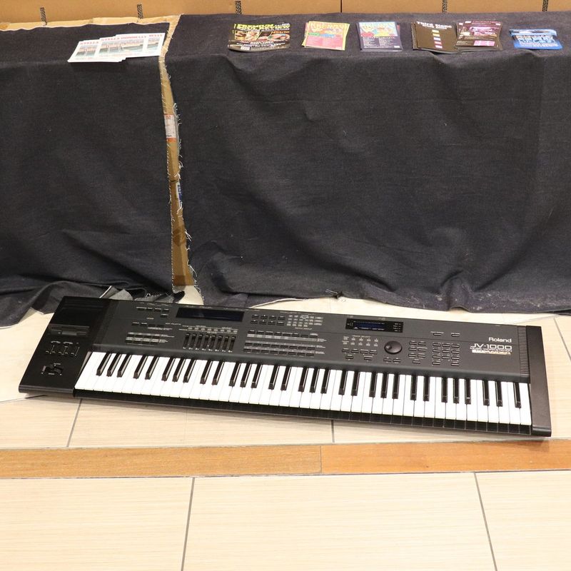 【中古】Roland / JV-1000 【梅田店】【8月3日値下げしました！】