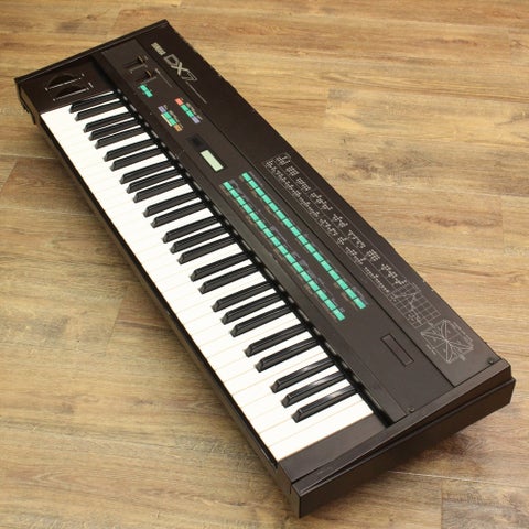 DX7 (シンセサイザー・キーボード × YAMAHA)の検索結果 | ギター