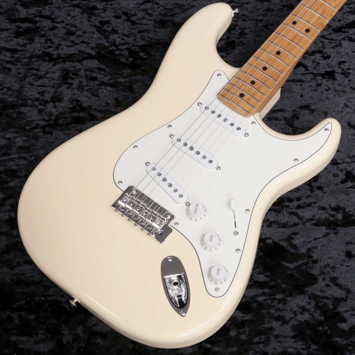 Fender / Limited Edition Player II Stratocaster Maple Fingerboard