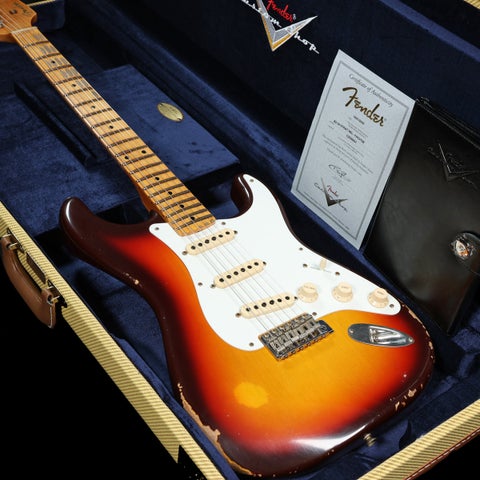 ストラトキャスタータイプ × FENDER CUSTOM SHOP 他3条件)の検索結果