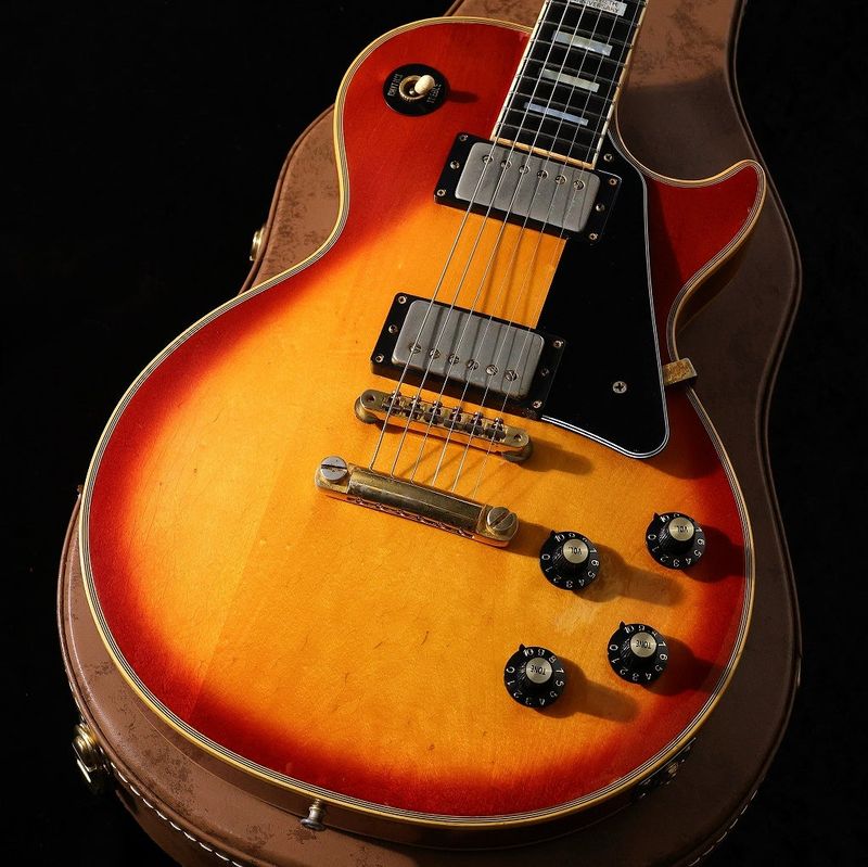 Vintage】GIBSON USA / 1975 Les Paul Custom 20th Anniversary Cherry