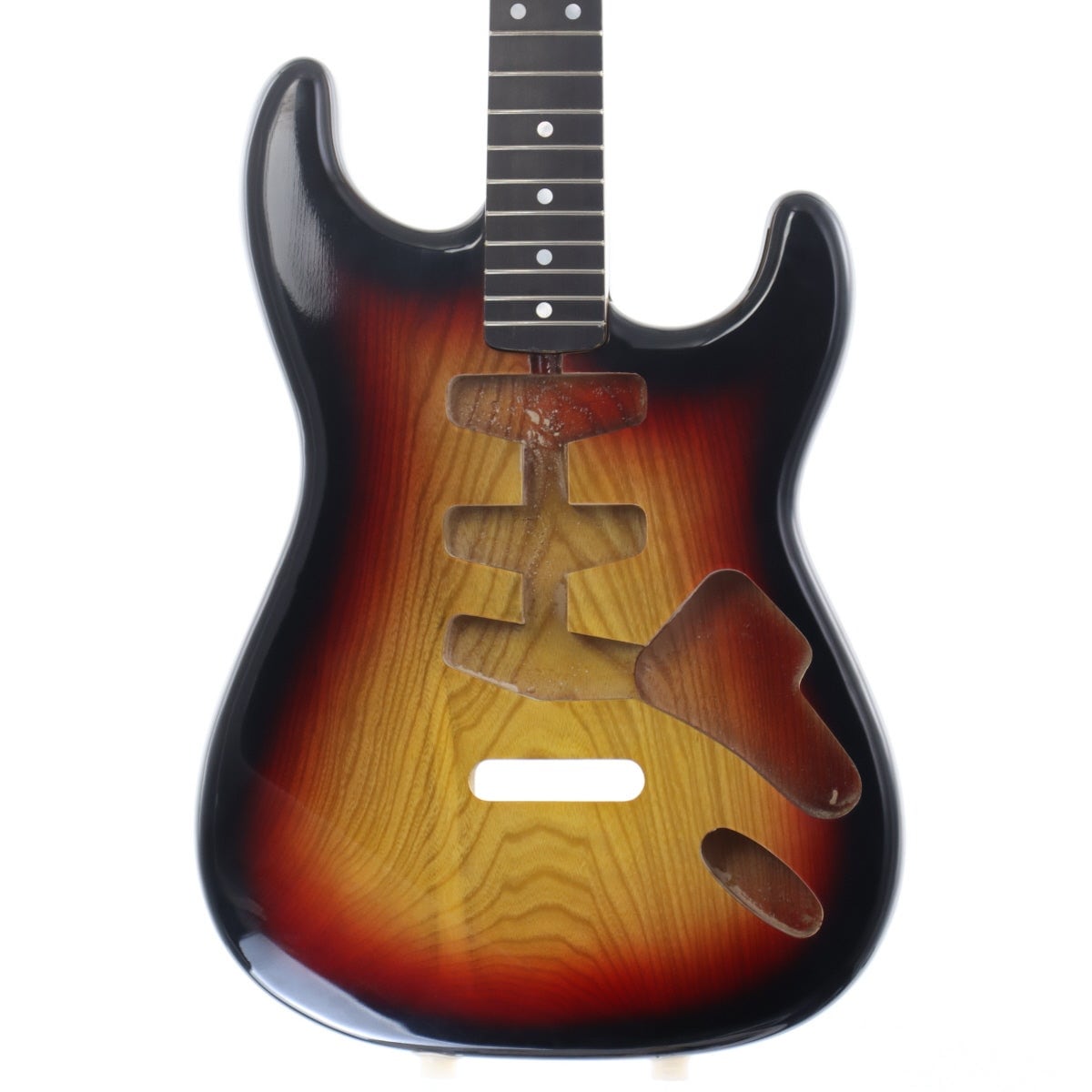 たぶんTOKAIかGRECO　ジャンク　3点どめ　ストラトキャスタータイプ 中古】Greco / ST TYPE BODY & NECK 3-Tone Sunburst 【訳アリ
