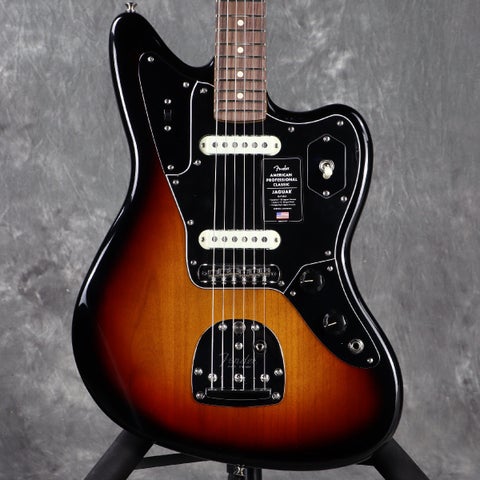 Fender / American Professional Classic Jaguar Rosewood Fingerboard 3-Color Sunburst フェンダー [USA製]【3.86kg】[S/N US25100364]
