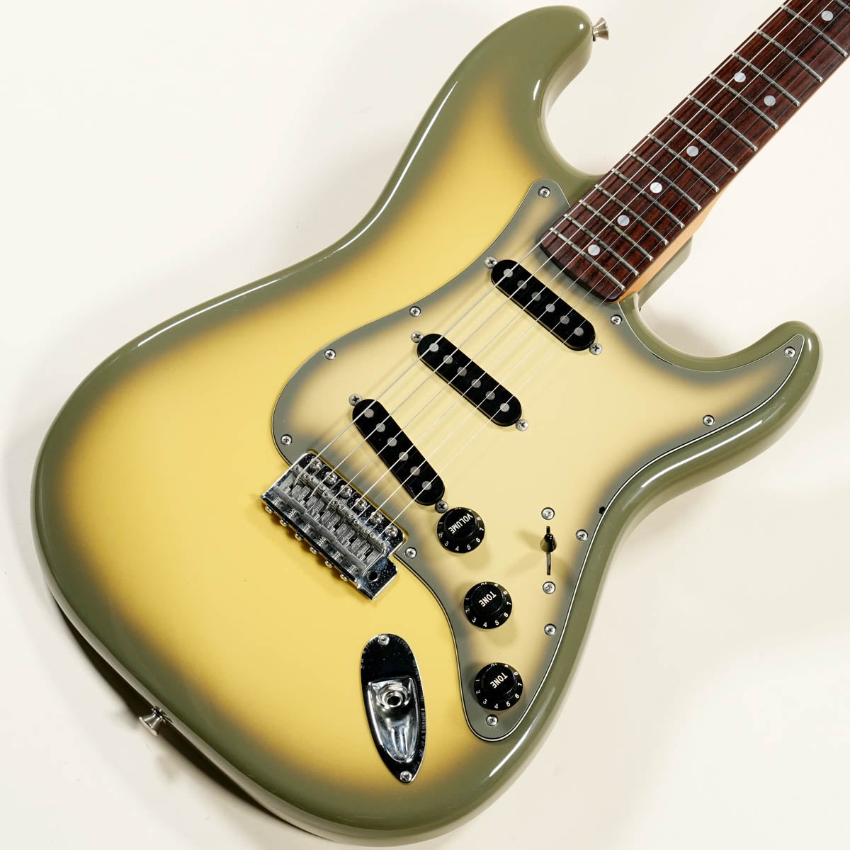 中古】Fender Japan / Antigua Stratocaster 2002-2004 Antigua 【渋谷