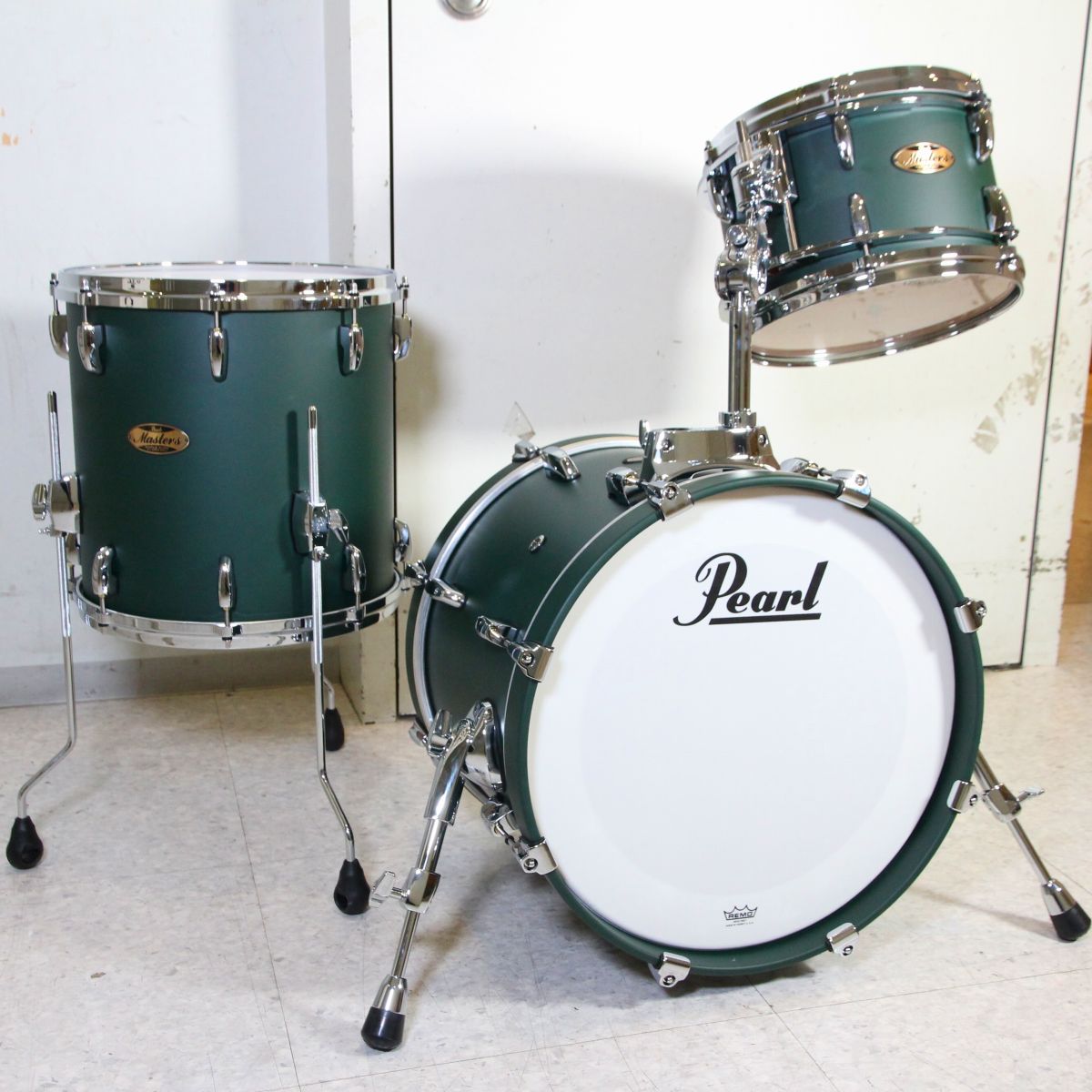 PEARL / MP4 Series MASTERS MAPLE PURE 3PCS 18/14/12 #816 Satin