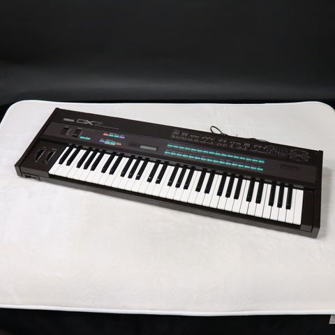 DX7 (シンセサイザー・キーボード × YAMAHA)の検索結果 | ギター