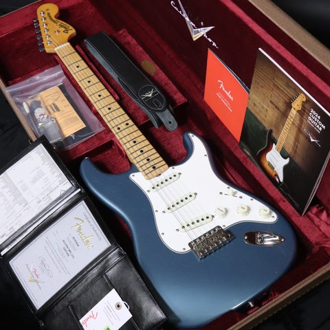 ストラトキャスタータイプ × FENDER CUSTOM SHOP × ブルー)の検索結果