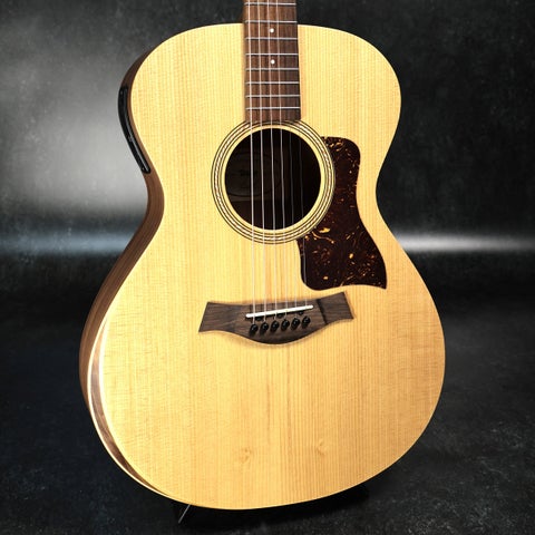 Taylor / Academy12e Natural [単板トリファイド・スプルーストップ