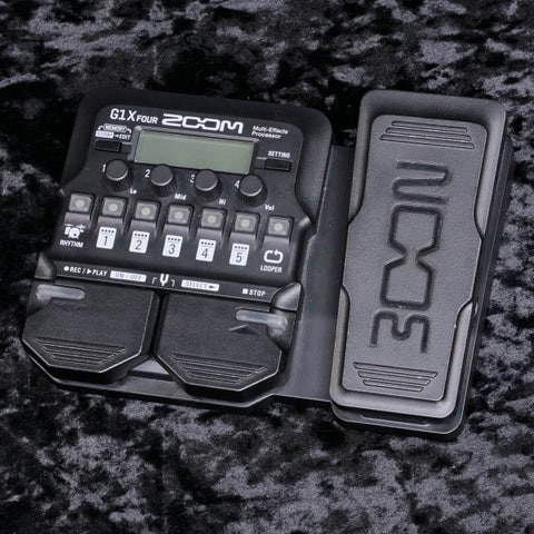 無償オンラインユーザー登録で安心の3年間製品保証】ZOOM / G1X FOUR