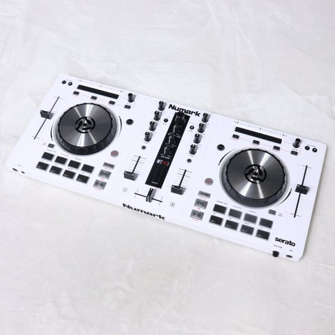 【中古】Numark / Mixtrack Pro 3 【梅田店】