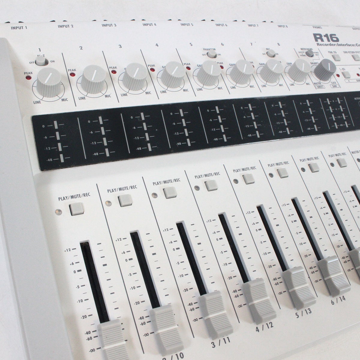 中古】ZOOM / R16 【渋谷店】 | SDカード式 | イシバシ楽器
