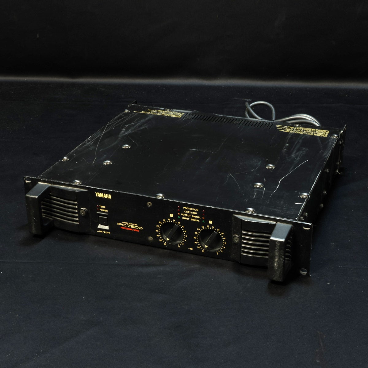 中古】YAMAHA / PC7500 【福岡店】 | ステレオパワーアンプ | イシバシ楽器