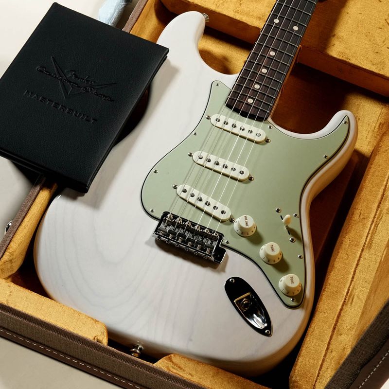 【中古】Fender Custom Shop / Master Buil 1961 Stratocaster NOS White Blonde by Kyle Mcmillin 2025年製 【渋谷店】