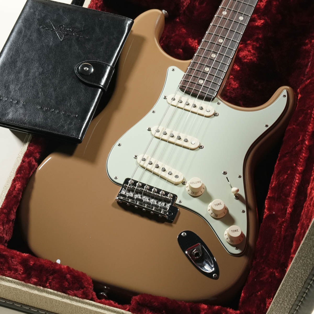 ギター Fender Custom Shop Char Signature 中古】Fender Custom Shop / Limited Edition Char Signature