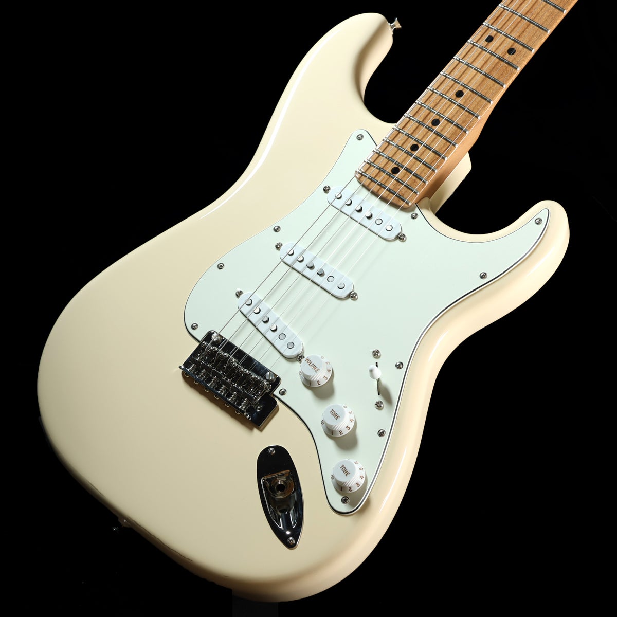 Fender / Limited Edition Player II Stratocaster Maple Fingerboard