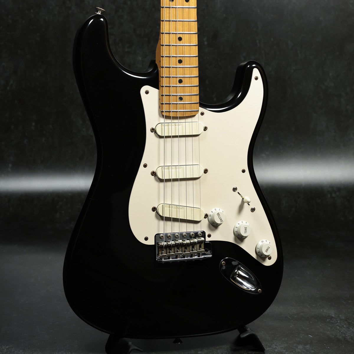 中古】Fender USA / Eric Clapton Stratocaster Blackie Lace sensor