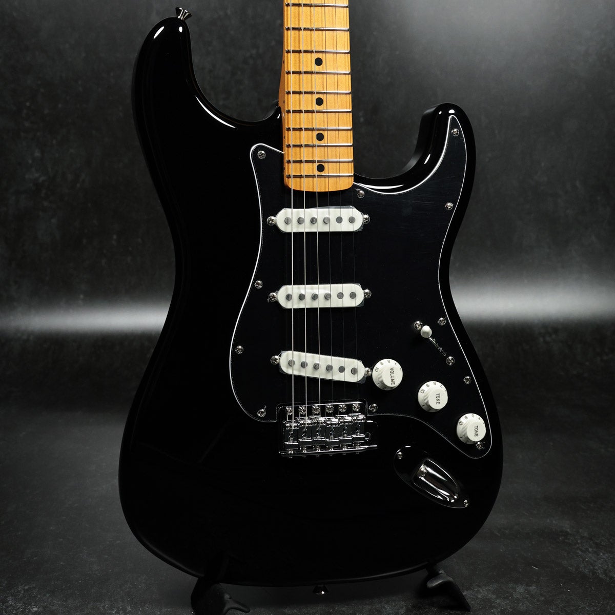 Fender / Made in Japan ISHIBASHI FSR Traditional 70s Stratocaster