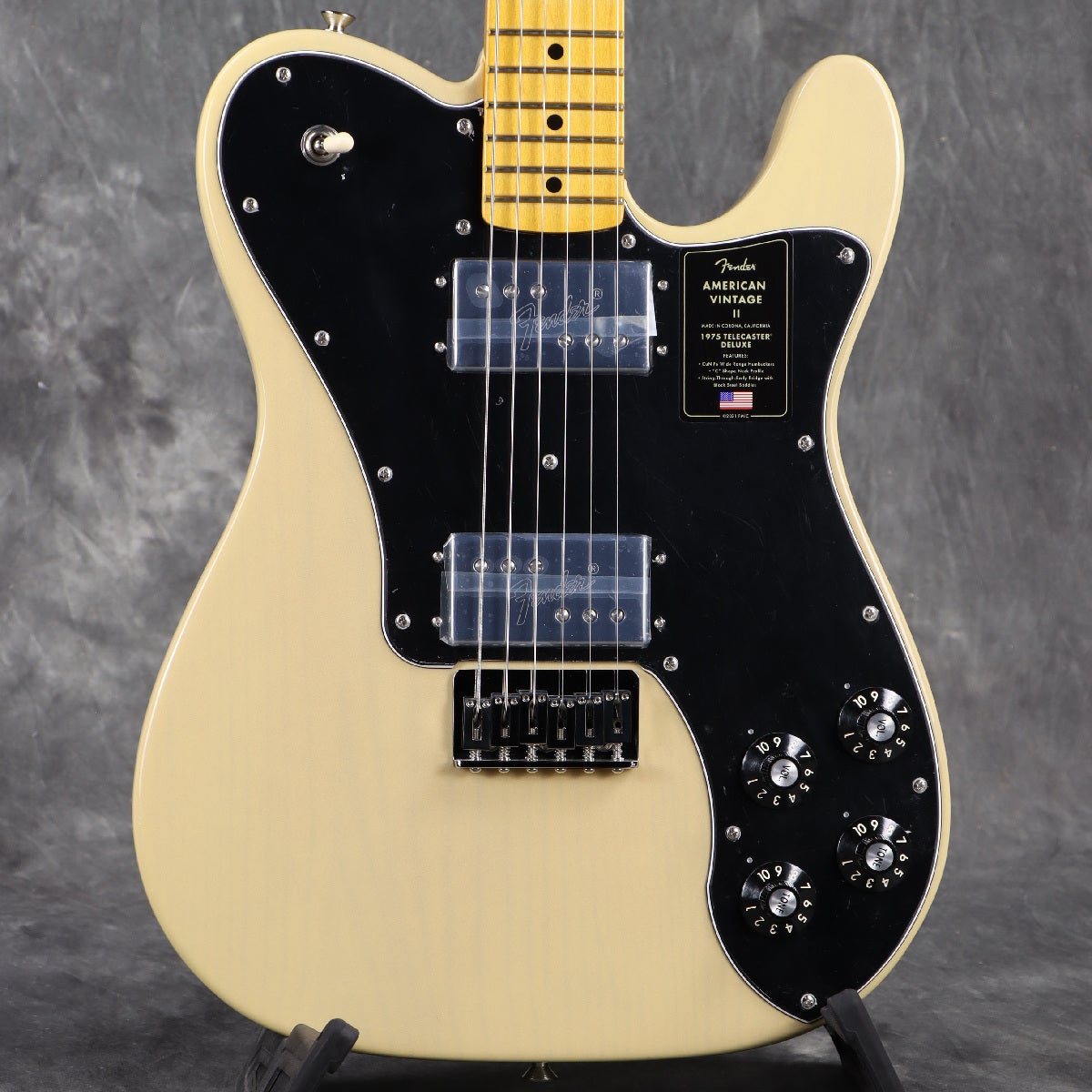 Fender / American Vintage II 1975 Telecaster Deluxe Maple