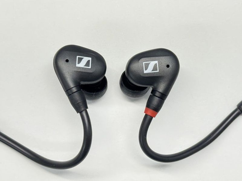 SENNHEISER ゼンハイザー / IE 100 PRO BLACK プロ用モニタリン