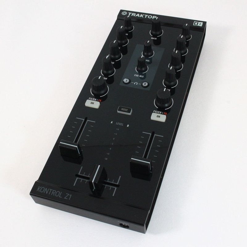 中古】NATIVE INSTRUMENTS / TRAKTOR KONTROL Z1 【渋谷店】 | TRAKTOR