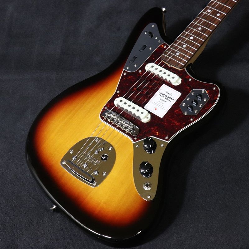 Fender / Made in Japan Traditional 60s Jaguar Rosewood Fingerboard 3-Color Sunburst 【梅田店】