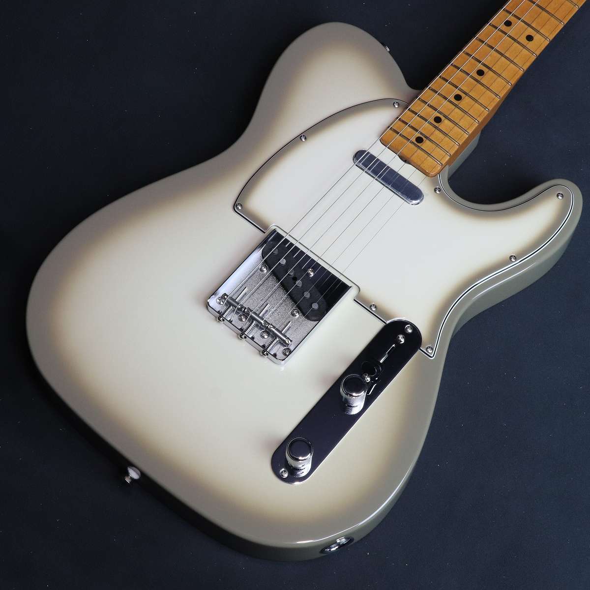 Fender / Limited Edition Vintera 60s Telecaster in Antigua Maple