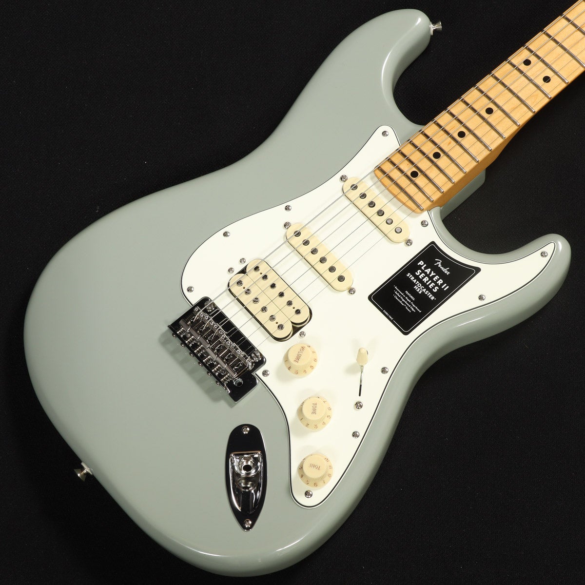 Fender / Player II Stratocaster HSS Maple Fingerboard Cactus Gray