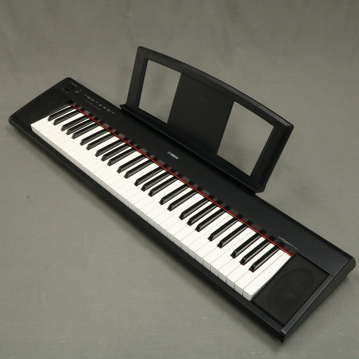 【電子ピアノ・中古品】YAMAHA piaggero NP-11（2015年製） 中古】 YAMAHA / NP-11 【御茶ノ水本店】 | スタイリッシュピアノ