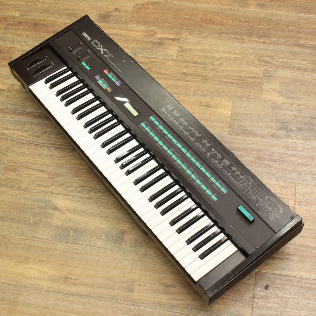 ☆超激レア YAMAHA DX7 デジタル シンセサイザー キーボード 61鍵盤 中古】 YAMAHA / DX7 【キーボードマート新宿】【新宿店】 | ～61鍵盤